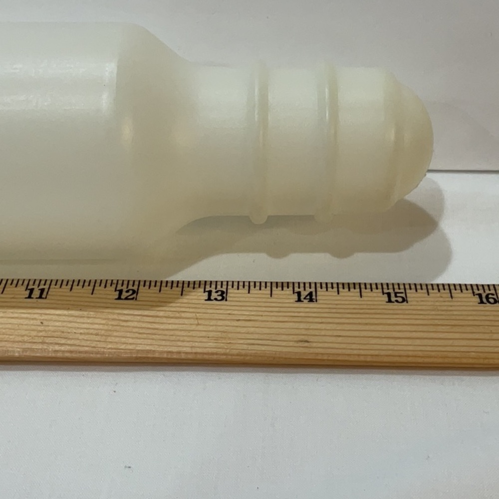 Tupperware chillable Rolling Pin - Picture 3 of 3